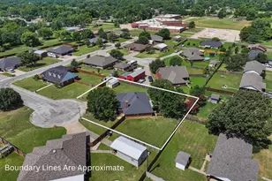 202 Daniel Ct, Collinsville, TX 76233 - Photo 39