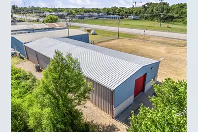 1202 E Moore Avenue, Terrell, TX 75160 - Photo 17