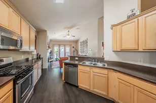 5896 Vista Heights Ln, Grand Prairie, TX 75052 - Photo 17