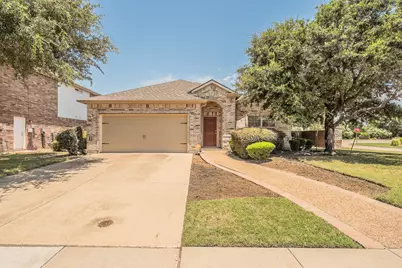 5896 Vista Heights Lane, Grand Prairie, TX 75052 - Photo 1
