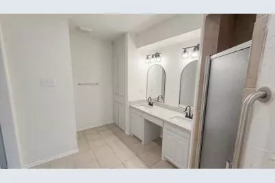 215 Mountainview Drive, Hurst, TX 76054 - Photo 11