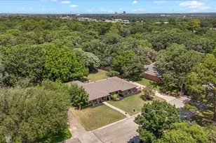 718 Ridgecrest Cir, Denton, TX 76205 - Photo 27