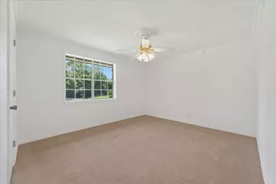 718 Ridgecrest Circle, Denton, TX 76205 - Photo 13
