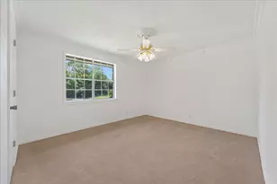 718 Ridgecrest Cir, Denton, TX 76205 - Photo 13