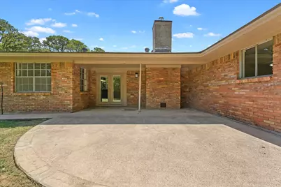 718 Ridgecrest Circle, Denton, TX 76205 - Photo 23