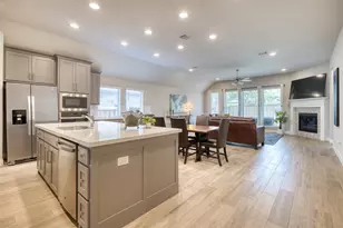 321 Foxthorne Way, Little Elm, TX 75068 - Photo 5