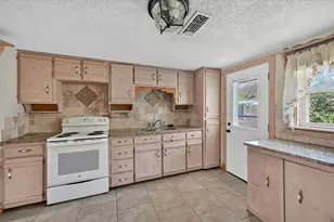 6709 County Rd 527, Burleson, TX 76028 - Photo 13