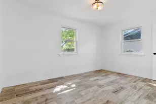 6620 Bernadine Dr, Watauga, TX 76148 - Photo 9