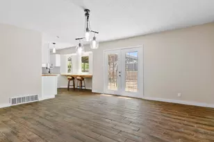 6620 Bernadine Dr, Watauga, TX 76148 - Photo 21