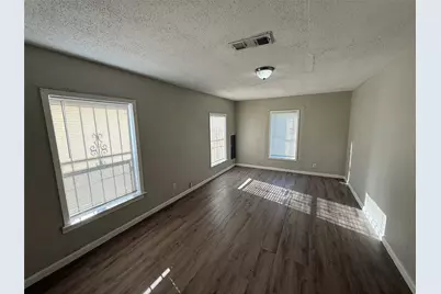 2213 Lea Crest Drive, Dallas, TX 75216 - Photo 5