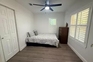 304 N Connett St, Leonard, TX 75452 - Photo 5