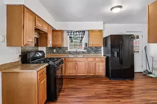 13905 Albemarle Dr, Farmers Branch, TX 75234 - Photo 11