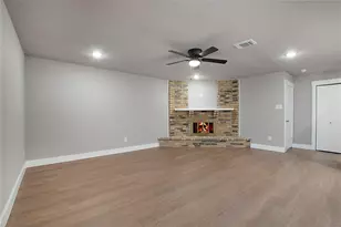 801 Sunny Slope Dr, Allen, TX 75002 - Photo 5