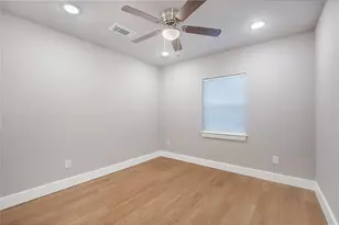 801 Sunny Slope Dr, Allen, TX 75002 - Photo 9