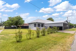 607 S Main St, Kemp, TX 75143 - Photo 1