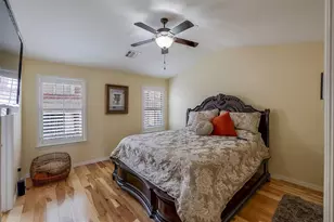 1429 Fox Run Dr, Irving, TX 75063 - Photo 21