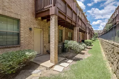 1429 Fox Run Drive, Irving, TX 75063 - Photo 27