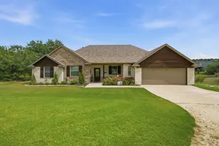 640 Sunfish Point, Bluff Dale, TX 76433 - Photo 3