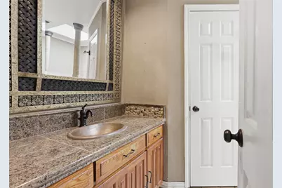 8205 Alsace Court, Fort Worth, TX 76134 - Photo 17