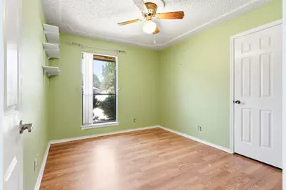 8205 Alsace Court, Fort Worth, TX 76134 - Photo 19