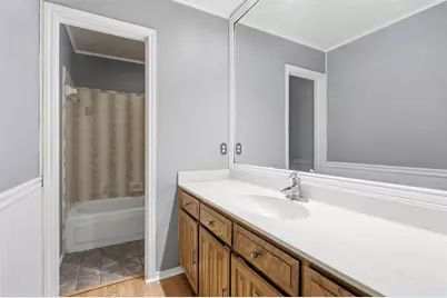 8205 Alsace Court, Fort Worth, TX 76134 - Photo 19