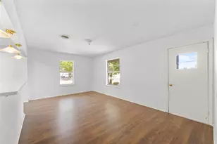 1200 S Jackson St, Kaufman, TX 75142 - Photo 5