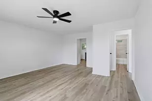 607 S Austin St, Sherman, TX 75090 - Photo 5