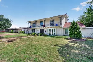 5716 Maryview Terrace, Haltom City, TX 76117 - Photo 3