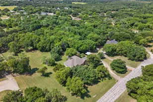 4516 Pecan Meadow Ct, Fort Worth, TX 76140 - Photo 39