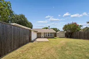 733 Mockingbird Dr, Lewisville, TX 75067 - Photo 17