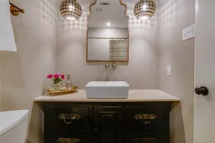9039 Lanshire Dr, Dallas, TX 75238 - Photo 23