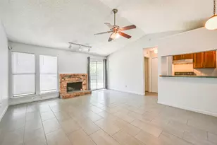 1417 Caplin Dr, Arlington, TX 76018 - Photo 7