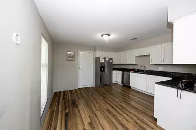 613 N Cherry Street #A, Aubrey, TX 76227 - Photo 17