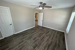 2546 Searcy Dr, Dallas, TX 75211 - Photo 7