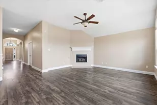 5541 Cranberry Dr, Fort Worth, TX 76137 - Photo 9