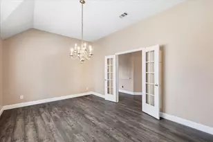 5541 Cranberry Dr, Fort Worth, TX 76137 - Photo 17