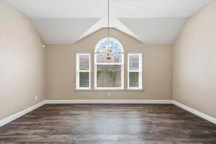 5541 Cranberry Dr, Fort Worth, TX 76137 - Photo 15