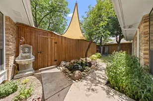 6522 McCommas Blvd, Dallas, TX 75214 - Photo 31