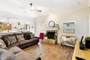 1745 Colorado Dr, Burleson, TX 76028 - Photo 9