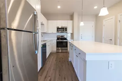 7149 Trail Lake Drive, Fort Worth, TX 76133 - Photo 9