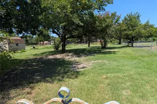 125 Hollie Dr, Red Oak, TX 75154 - Photo 21