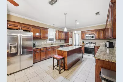 5004 Vaquero Drive, Arlington, TX 76017 - Photo 11