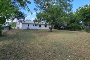 4804 Sabelle Ln, Haltom City, TX 76117 - Photo 23