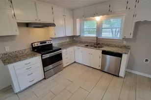 4804 Sabelle Ln, Haltom City, TX 76117 - Photo 9