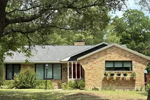 6755 E Mockingbird Ln, Dallas, TX 75214 - Photo 5