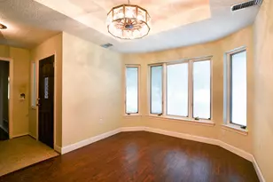 1027 Sherman Dr, Cedar Hill, TX 75104 - Photo 5