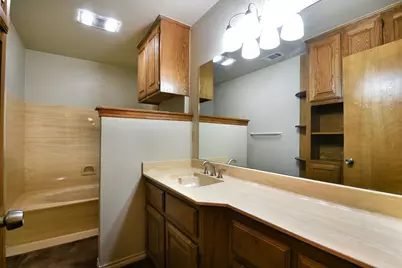 1027 Sherman Drive, Cedar Hill, TX 75104 - Photo 17