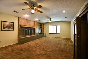 1027 Sherman Dr, Cedar Hill, TX 75104 - Photo 15