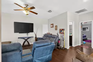 2113 Lake Hawthorne Trl, Little Elm, TX 75068 - Photo 25