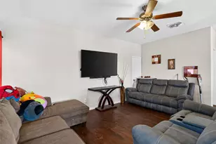2113 Lake Hawthorne Trl, Little Elm, TX 75068 - Photo 23